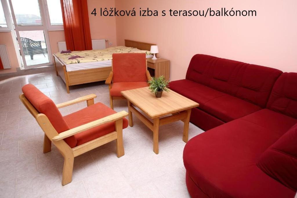 Europa Penzion Štúrovo Esterno foto